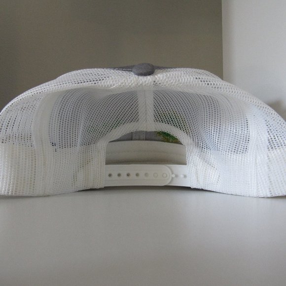 New Trulieve Hat - Picture 2 of 8